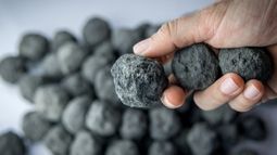Black Swan Graphene - Black Swan Graphene breaks down company mission and importance of graphene