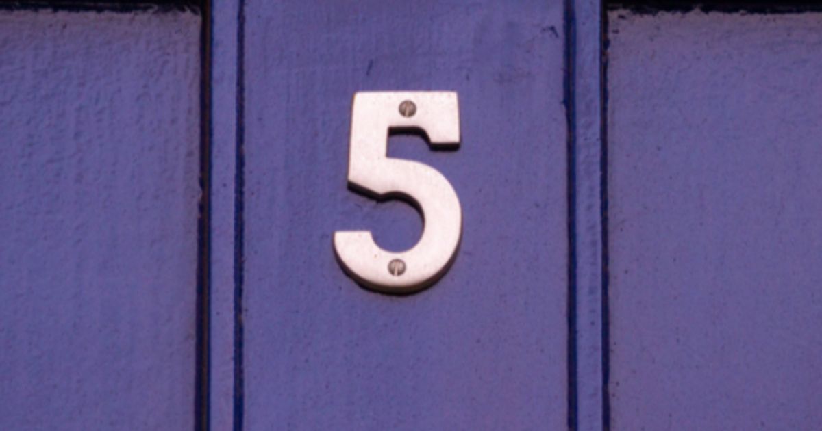 FIVE at FIVE: Royal Mail boss quits, Tesco CEO salary, THG rejects bid and Binance founder vs US - Vimarsana News