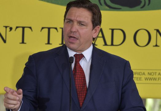 Republican governor Ron DeSantis to launch 2024 presidential run in Twitter talk with Elon Musk