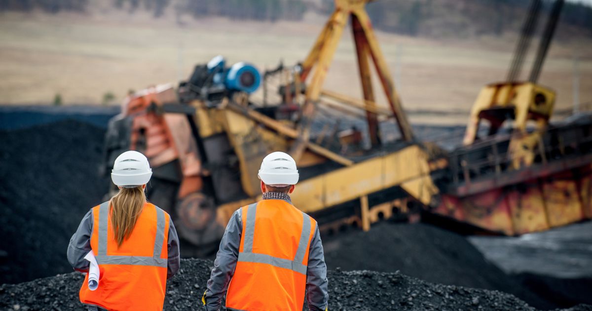 Ministers to prevent UK coal mine ban - Vimarsana News