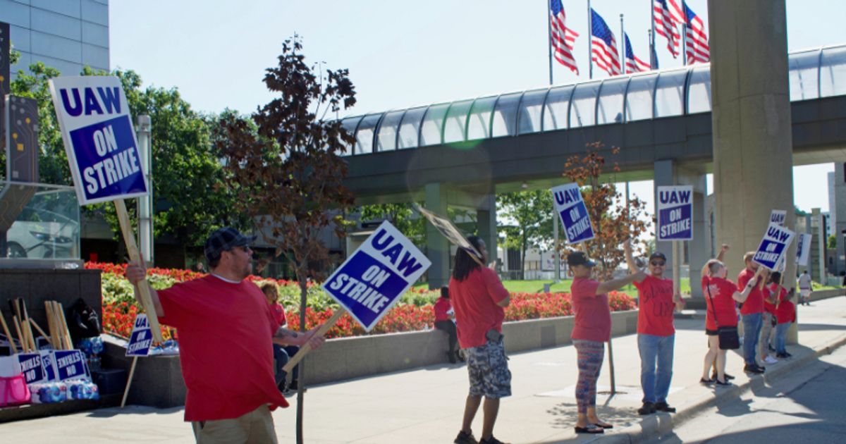Detroit automakers shares fall with UAW strike likely to begin Thursday night; prolonged strike could significantly hinder EV production timelines - Vimarsana News