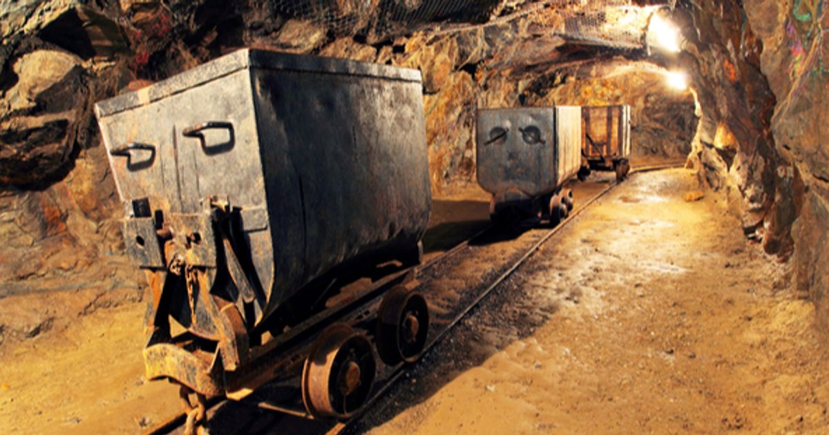 Digbee founder says unloved mining industry "has to find its footing in society" - Vimarsana News