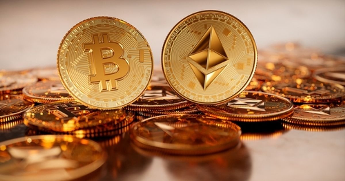 Bitcoin surges ahead of Ethereum in post-FTX recovery rally - Vimarsana News