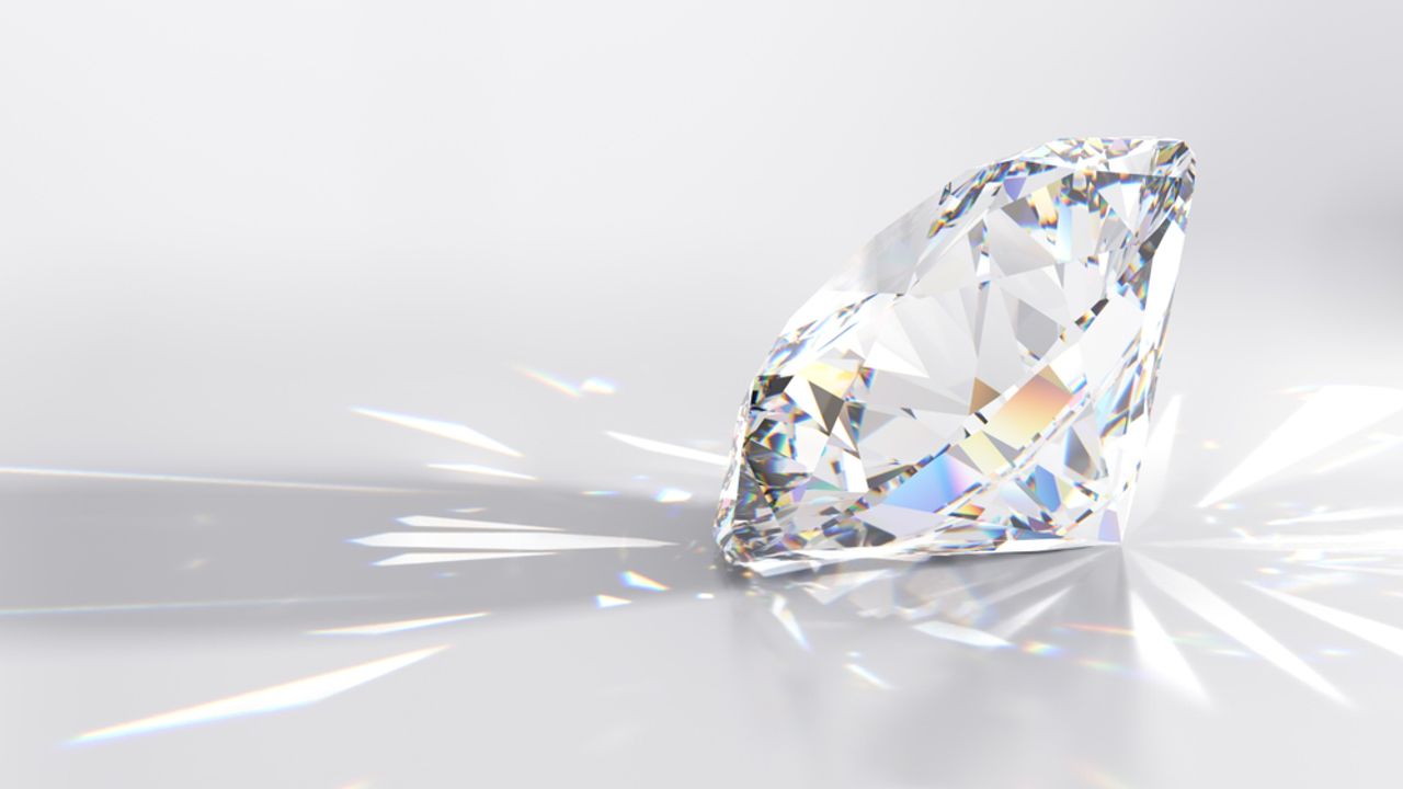 Adamas One - diamond, diamond side image, lab grown diamond
