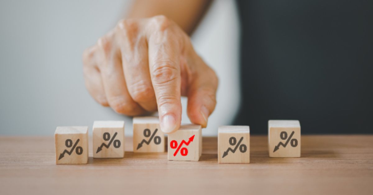 High inflation and strong jobs market have economists rethinking RBA rate cuts - Vimarsana News