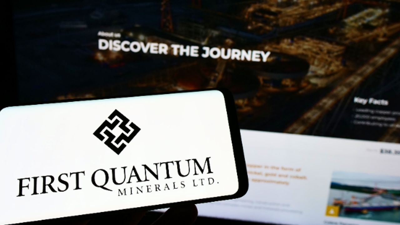 First Quantum shares plunge as Panama copper mine faces referendum | TSX:FM