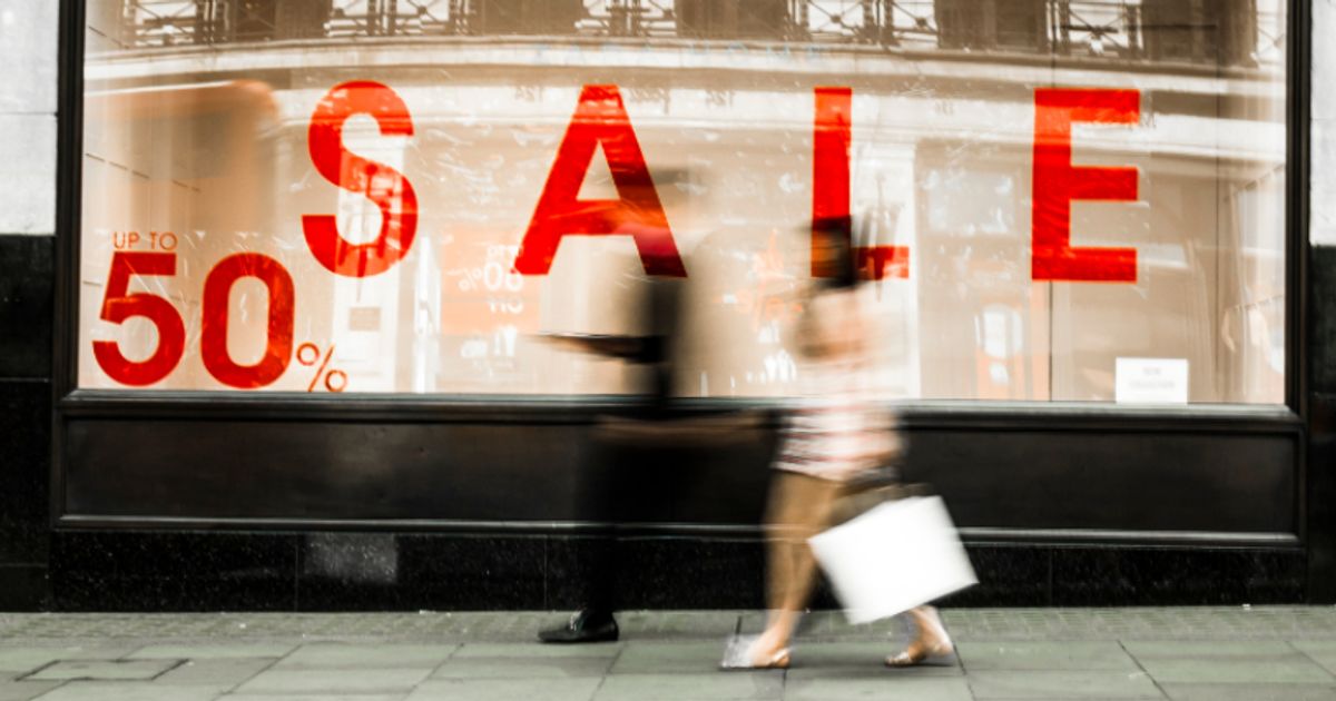 FIVE at FIVE AU: Retail weakness suggests interest rates will remain on hold … for now - Vimarsana News