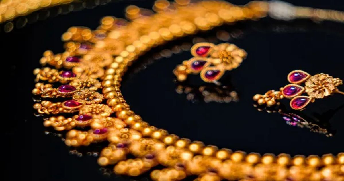 In turbulent times, gold shines - Vimarsana News
