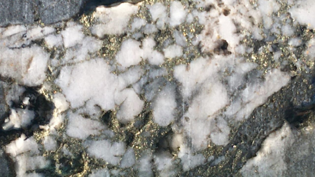 Flynn Gold achieves 94.5% gold recovery from tests on Golden Ridge's ...