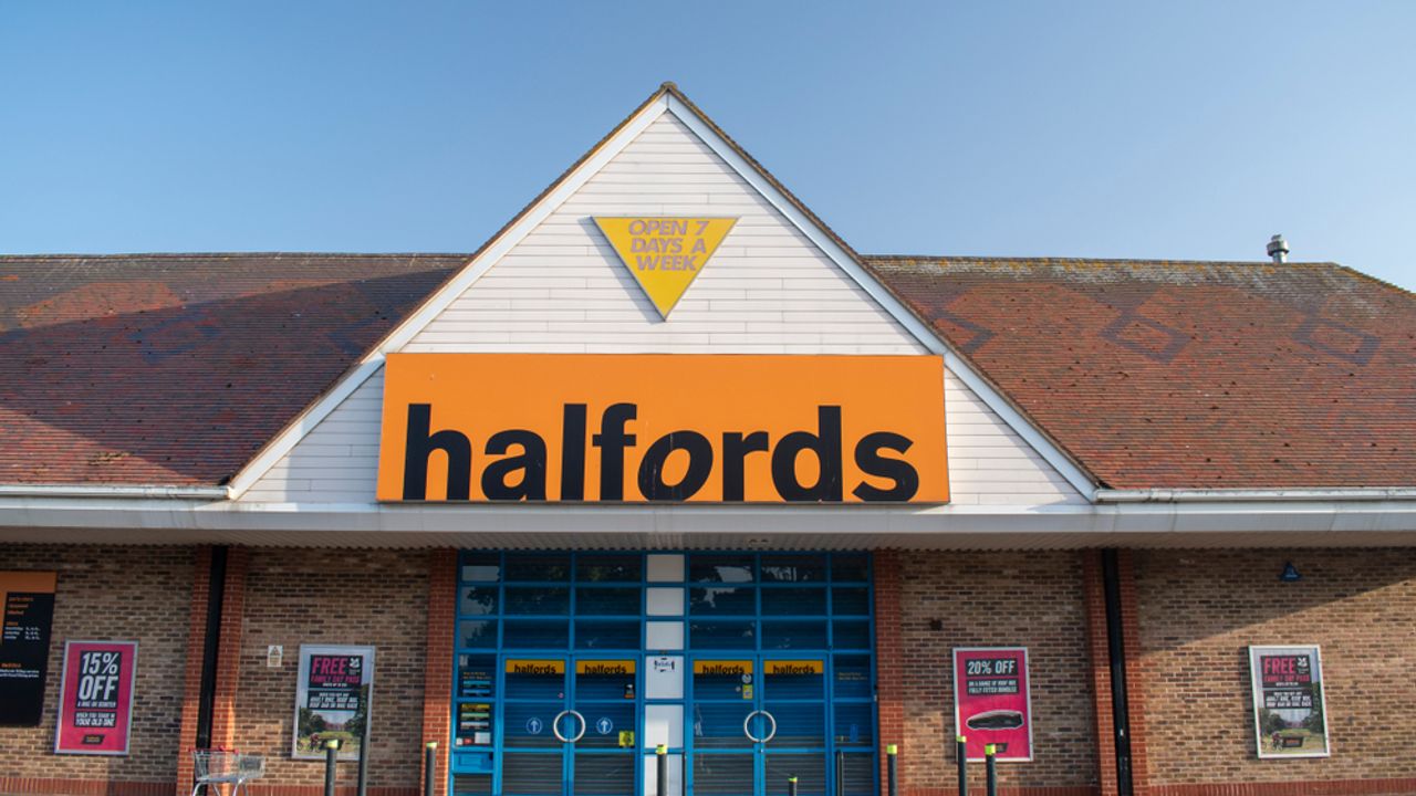 Halfords lowers sights as it sees softer big ticket sales | LSE:HFD