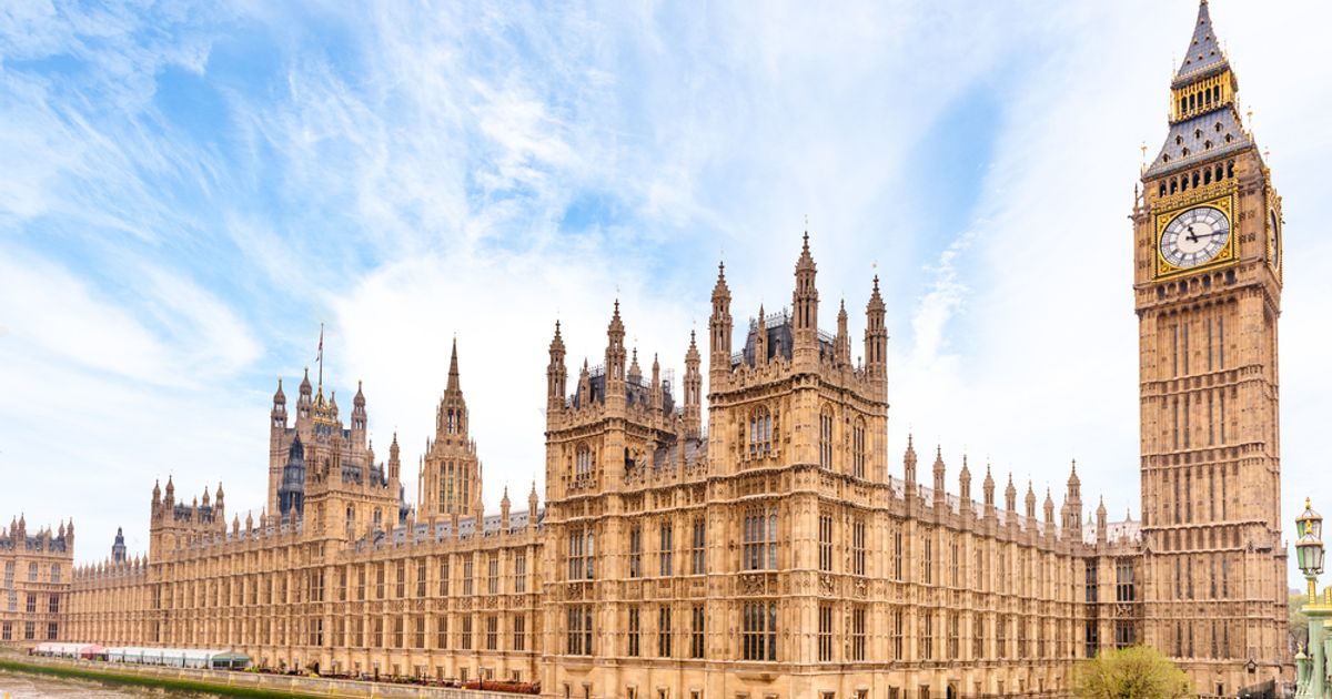 Autumn Statement live: Chancellor cuts National Insurance, clamps down on benefits - Vimarsana News