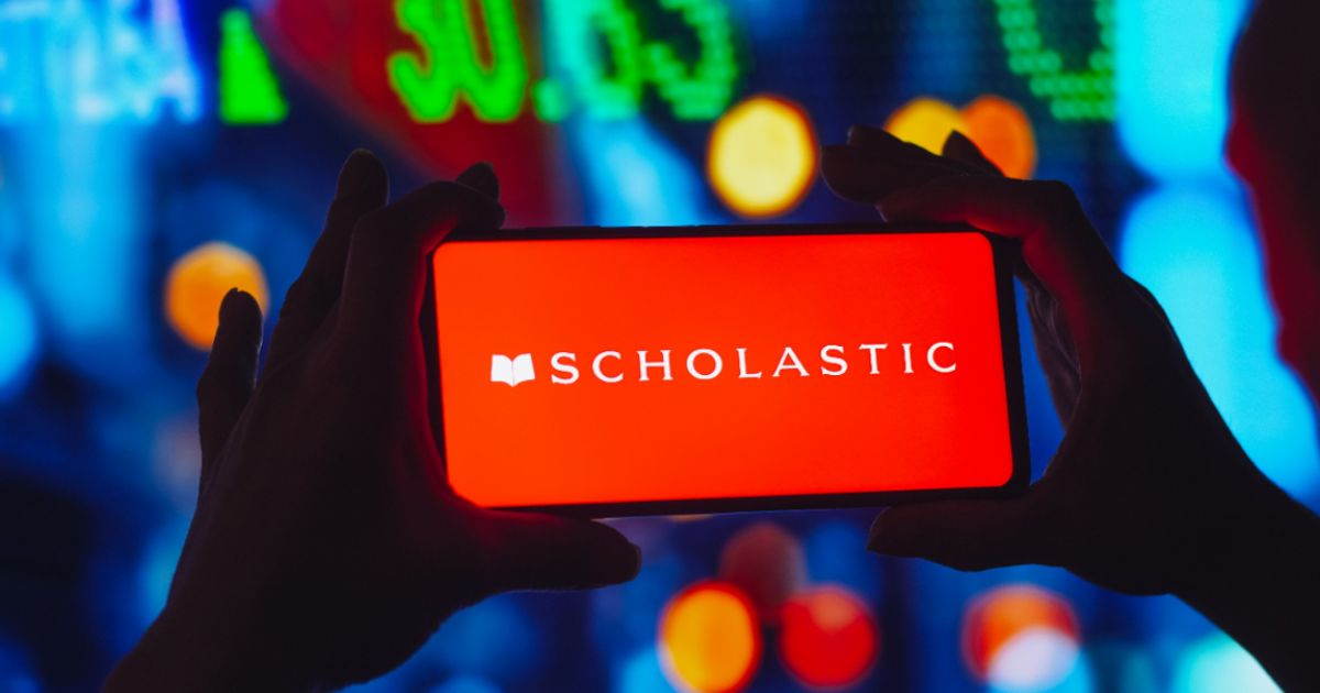 Scholastic shares slump on slashed guidance; 2Q earnings miss - Vimarsana News