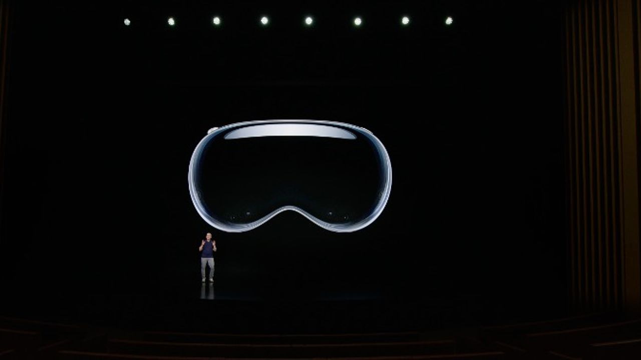Vision Pro launch