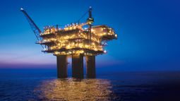BHP-Petroleum---oil-platform