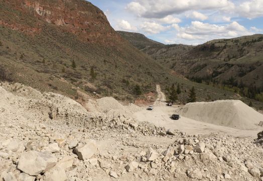 Z-1 zeolite quarry