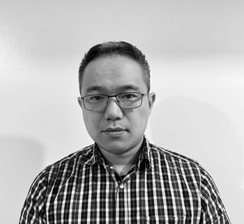 thumbnail-raymond-headshot